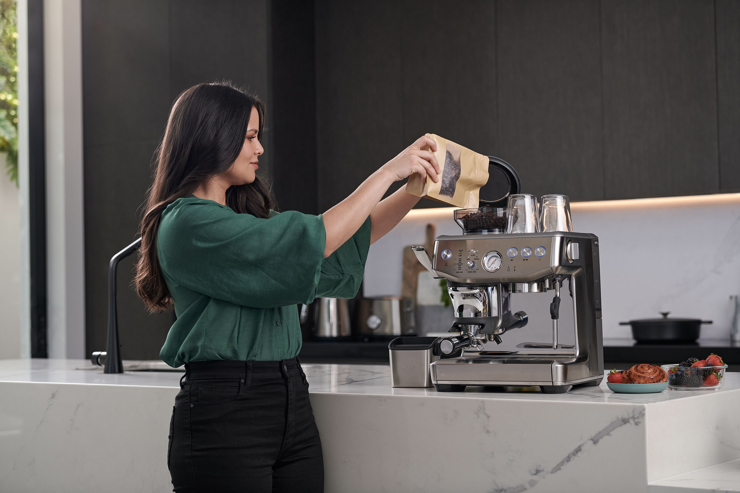 Páka a extrakce Sage The Barista Express Impress