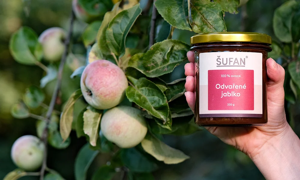 Odvařené jablko Šufan 330 g – sklenice jablečných povidel bez cukru