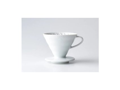 hario-dripper-v60-02-keramicky-bily-vdcr-02-w-johnny-coffee