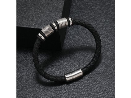 Náramek kožený se stříbrnými prvky shein