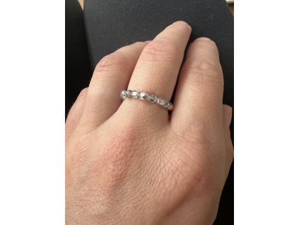 Prstýnek stříbrné korálky