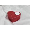 Červené srdce svícen
