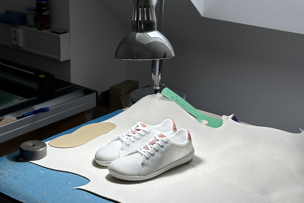 předprodej tenisek jonap flow