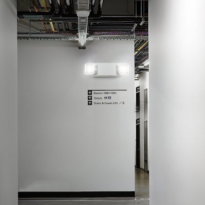 Kereskedelmi LED vészvilágítás 24db Tartalék akkumulátor