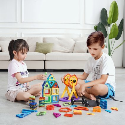 Mágneses készlet 123 db 3D