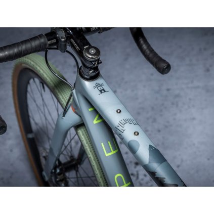dyedbro ochranna folie grinduro black gravel mat