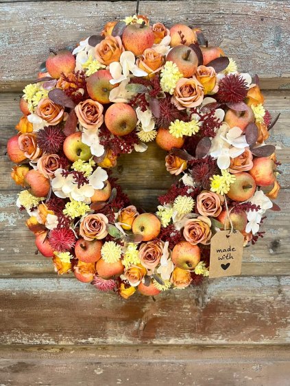 Sladké jablká a ruže