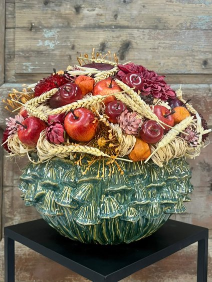 Úroda v miske s hubami