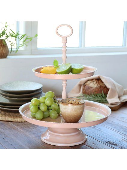 Etažér s dvomi poschodiami