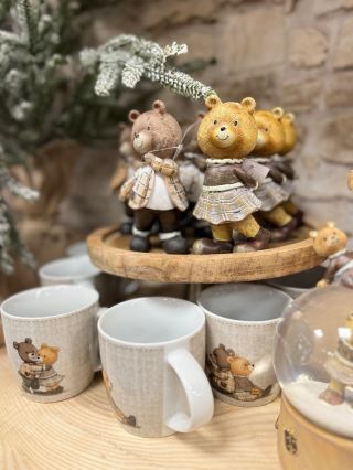 Ahojte JOYáci 🩷 Tak čo, našli ste si pod stromčekom niečo od nás? 🎄✨ Ak áno, poteší nás, keď sa pochválite fotkou —...