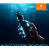 Vodotěsný Geekvape Aegis Solo 3 v černém provedení držený v ruce pod vodou s nápisem coming soon