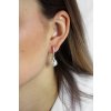 Stříbrné náušnice klapky s říční perlou v obvodové zatočené kapce Kubických zirkonů Crystal (Stříbro 925/1000)