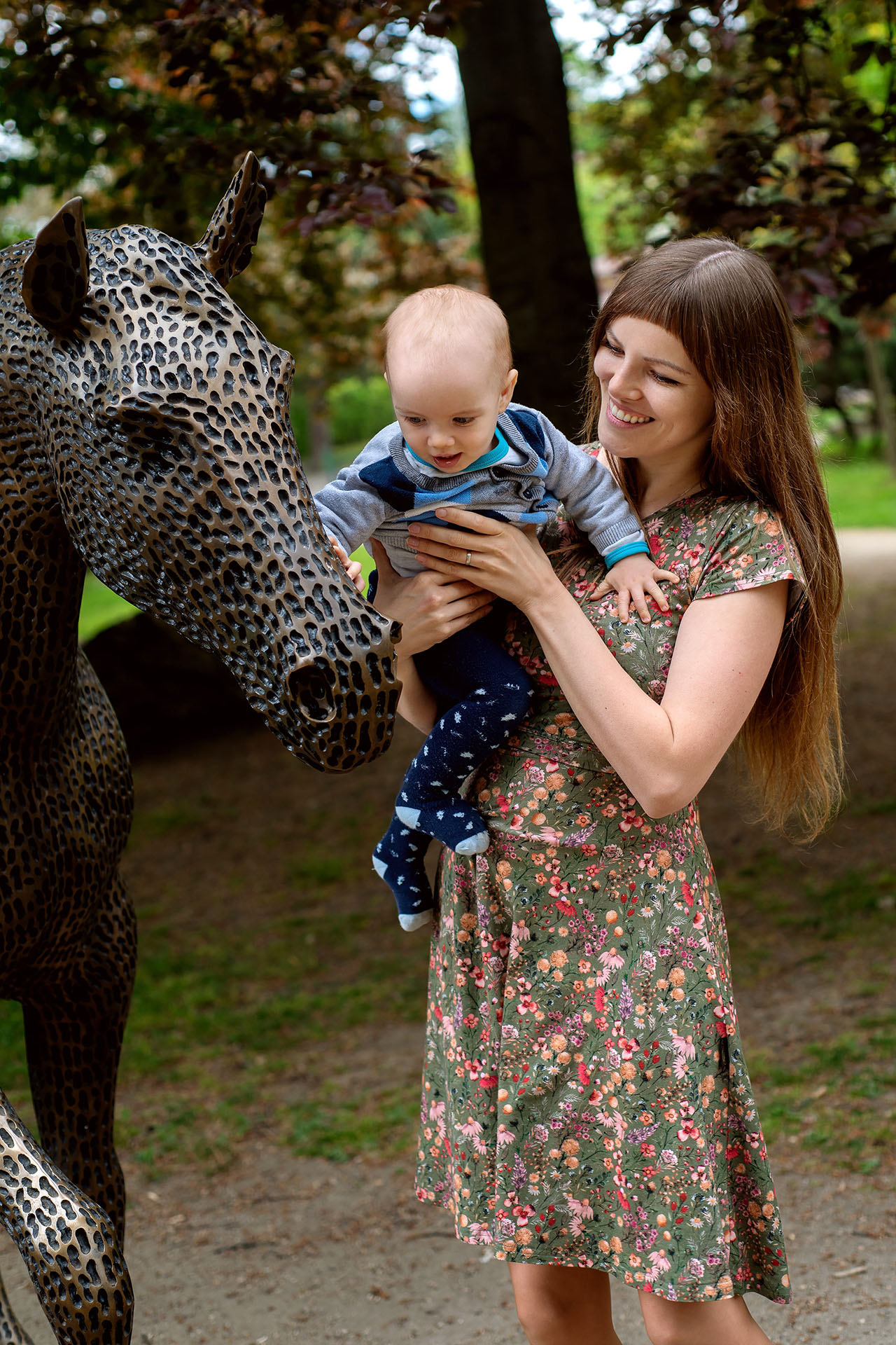 Majitelka s dětmi v parku | Jsem máma
