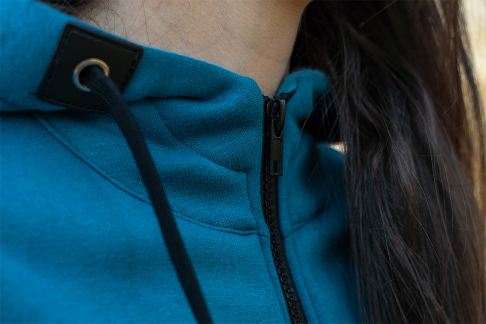 Dámská dlouhá mikina na zip s kapucí Petrolejová | Jsem máma – česká kvalita