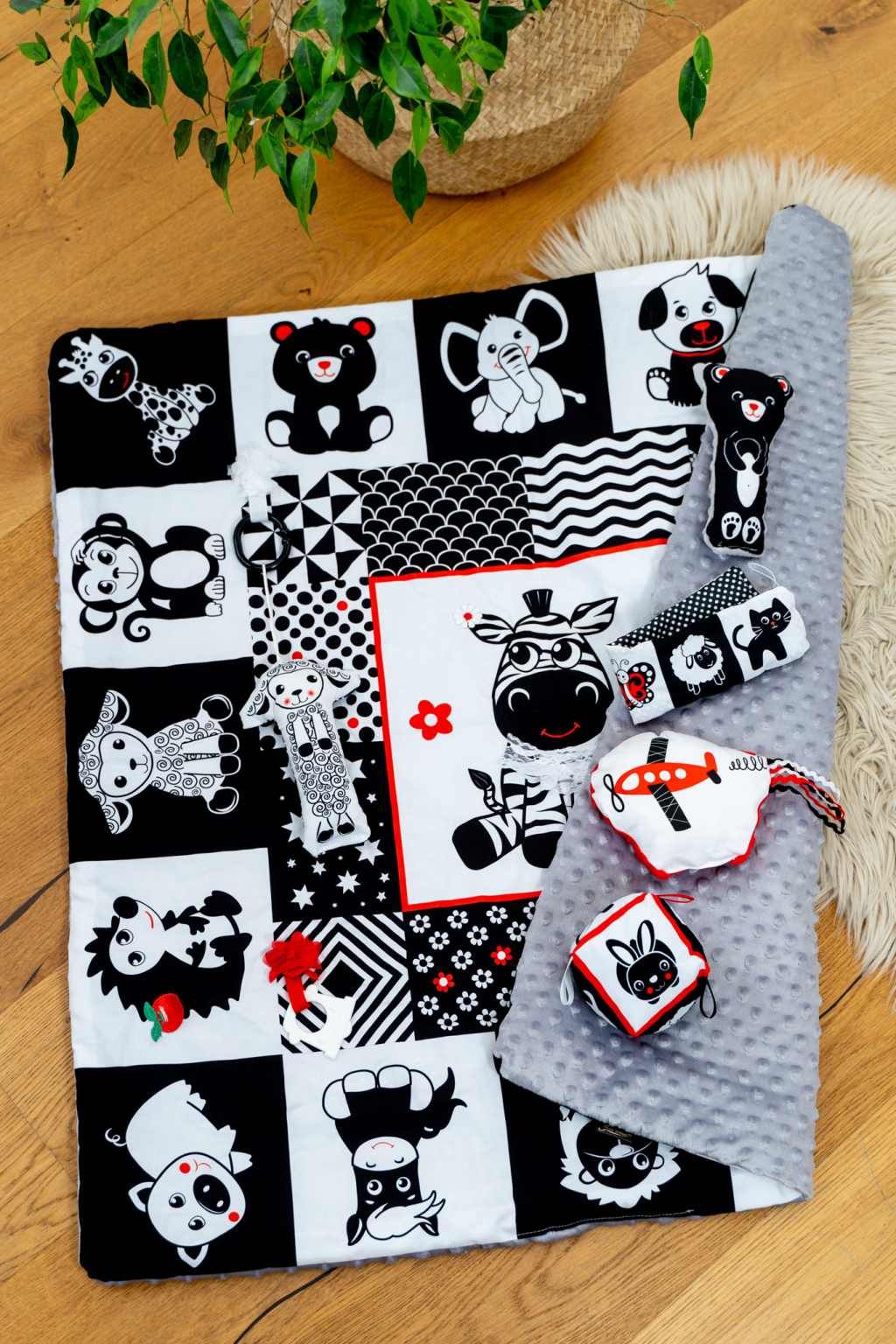 Set kontrastních produktů pro miminka Jsem máma