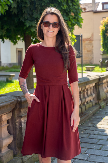Společenské kojicí šaty bordo červené bavlněné Jsem máma