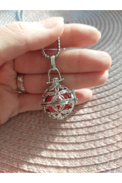 Těhotenská rolnička, Blossom