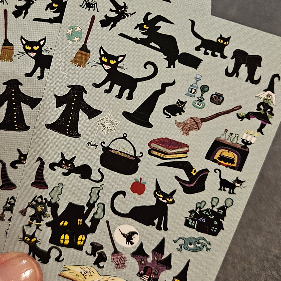 Myster spook - Najdi vetřelce - karetní hra Djeco