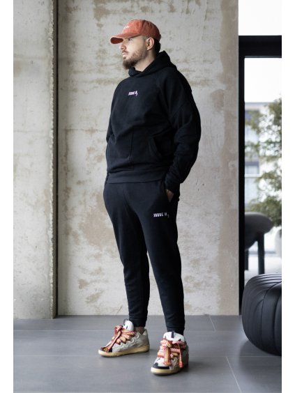 udrzitelna mikina a teplaky judge me