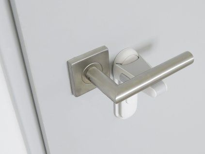 1423580 zopa zamek kliky white