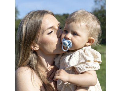 Lovi szilikon dinamikus cumi tie dye 3 6h 2db fiú