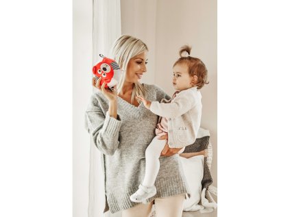 canpol babies plysovy senzoricky micek medvidci cerveny