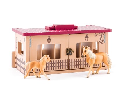Stajň s dvoma koňmi
