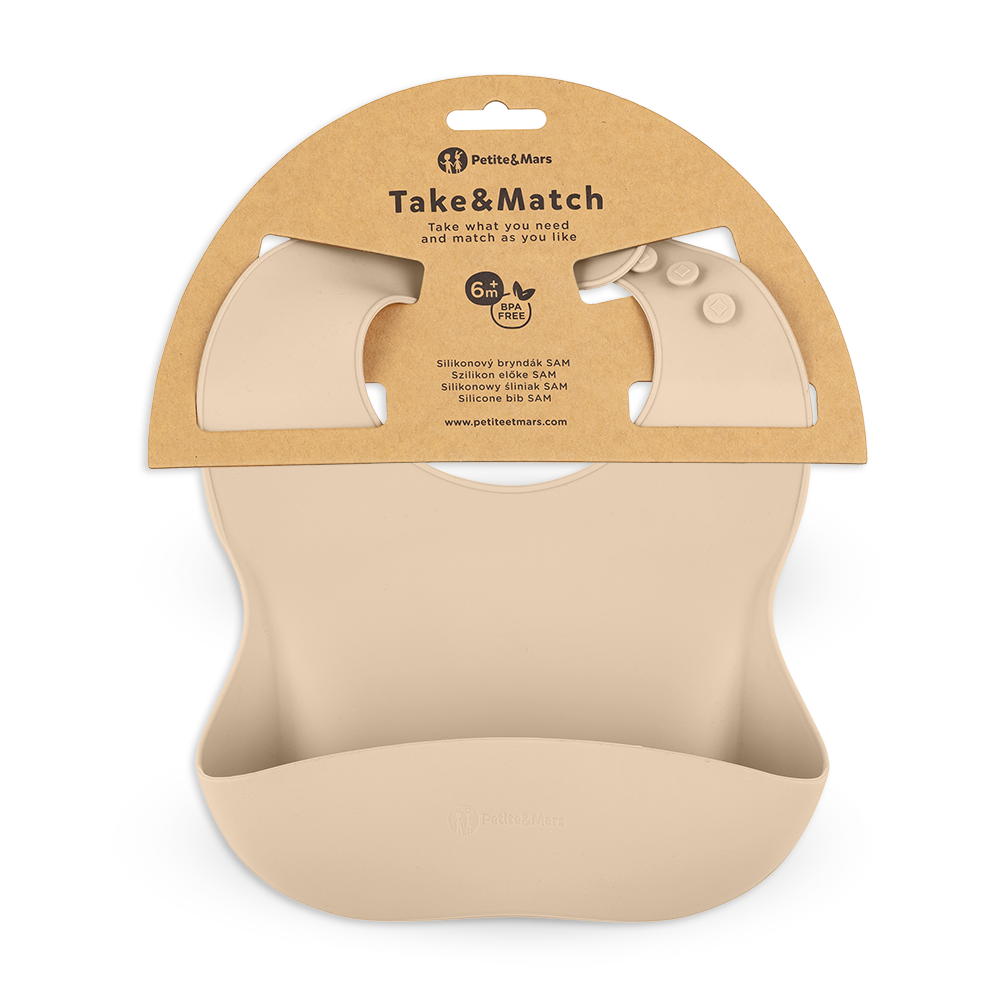 PETITE&MARS Podbradník silikónový Take&Match 6m+ Variant: Desert sand