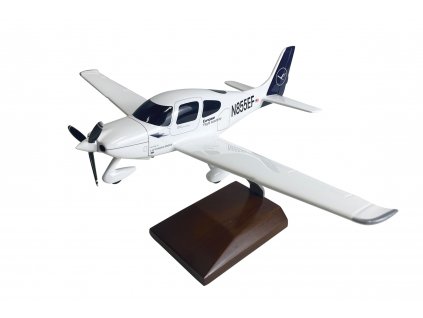 European Flight Academy Cirrus SR20 - Lufthansa  N855EF