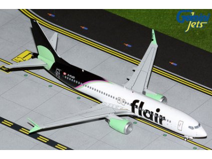 Flair Airlines Boeing 737 MAX 8