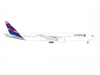 LATAM Airlines Brasil Boeing 777-300ER  PT-MUF