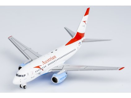 Boeing 737-600 Austrian OE-LNM