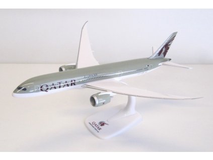 Boeing 787-9 Qatar Airways "2010s" Colors