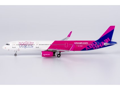 Airbus A321neo Wizz Air A6-WAD