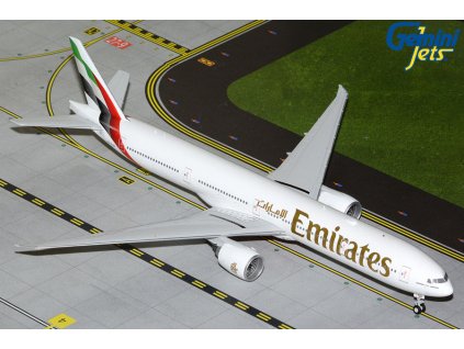 Emirates Airline Boeing 777-300ER new livery