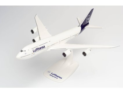 Lufthansa Boeing 747-8 Intercontinental - new 2018 colors