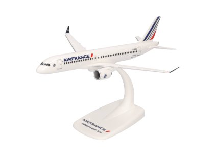 Air France Airbus A220-300 – F-HZUA