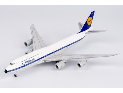 Lufthansa Boeing 747-8i retro colors D-ABYT