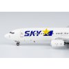 Skymark Airlines Boeing 737-800 JA73NM