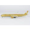 Starlux Airlines Airbus A350-1000 Airsorayama Golden; Luxurious packaging B-58554