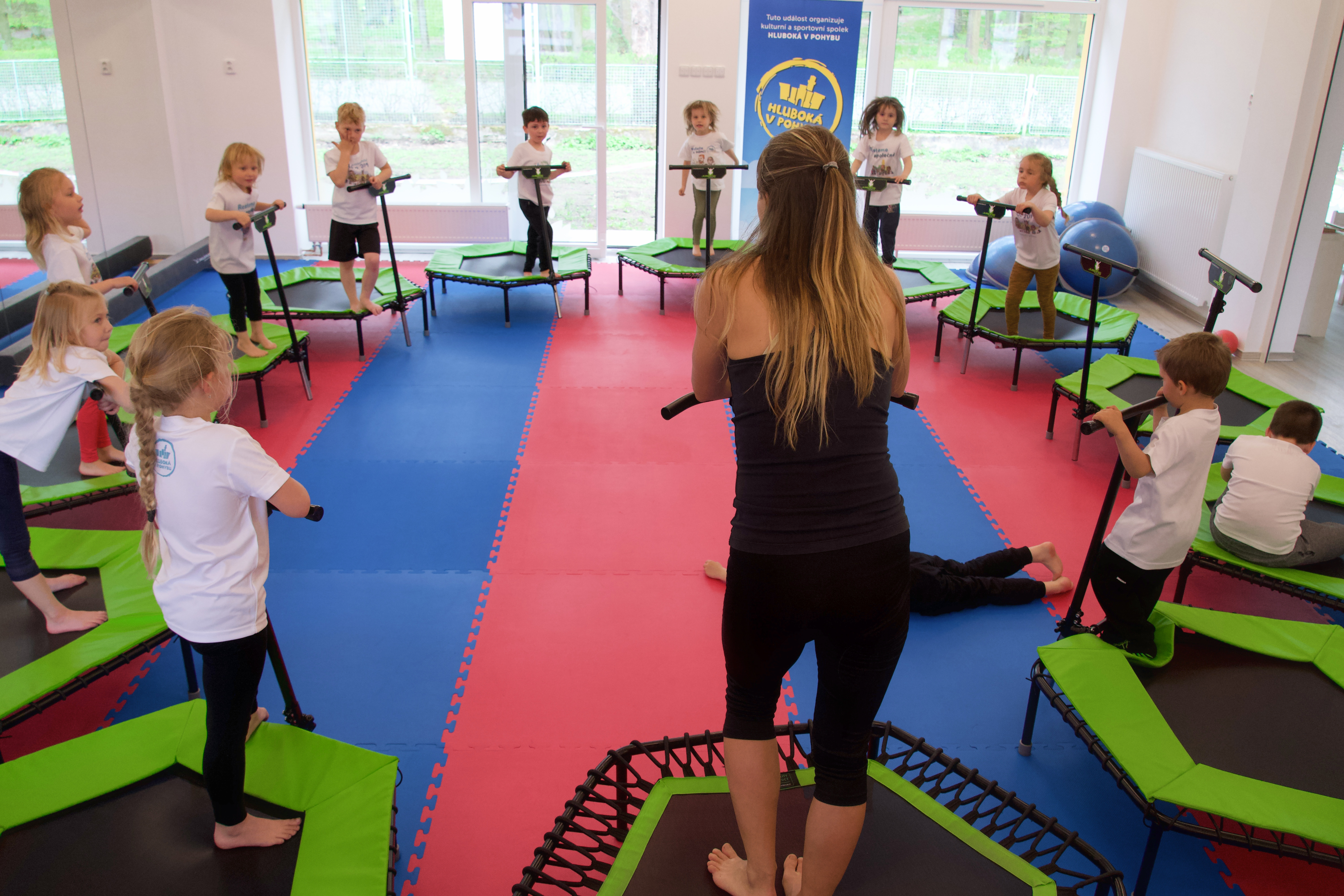 Is it possible to use the fitness trampoline in in-school learning?