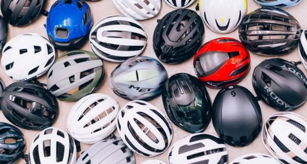 Nejlepší přilby na kolo/cyklistické helmy 2026