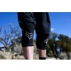 chrániče na kolena FOX LAUNCH D3O KNEE GUARD black jumpsport 3