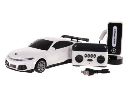 R/C auto + nabíjacia stanica Biela