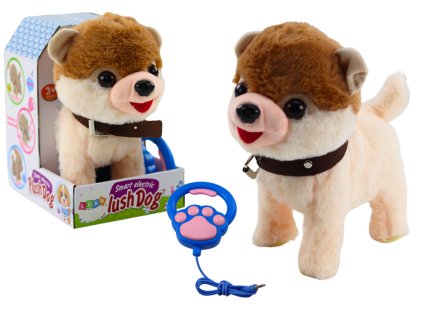 Interaktívny pes na vodítku chodí tancuje spieva biely béžový