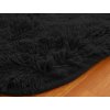 Čierny obdĺžnikový shaggy koberec Lana