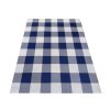 Modrý koberec s kockovaným vzorom Patio 13