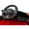 BMW M4 Červené vozidlo