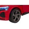 Auto Audi SQ8 červené