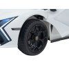 Auto Lamborghini Revuelto biele